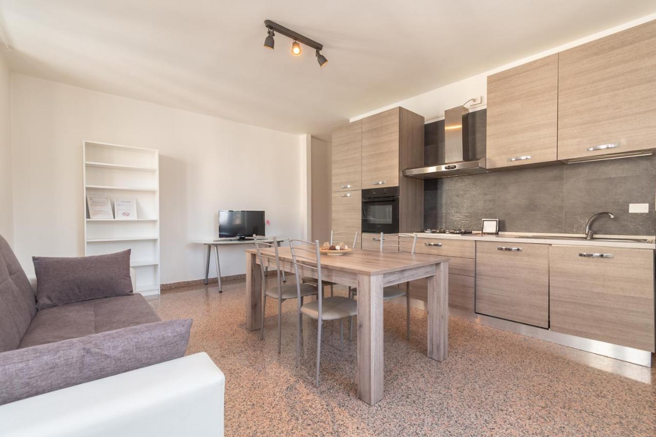 Appartamento Piazza Garibaldi - F&L Apartment Brescia Buitenkant foto