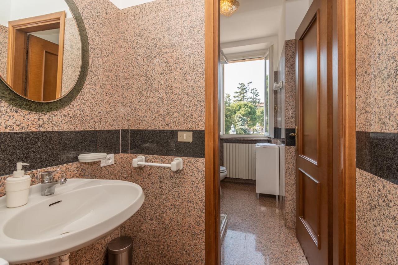 Appartamento Piazza Garibaldi - F&L Apartment Brescia Buitenkant foto
